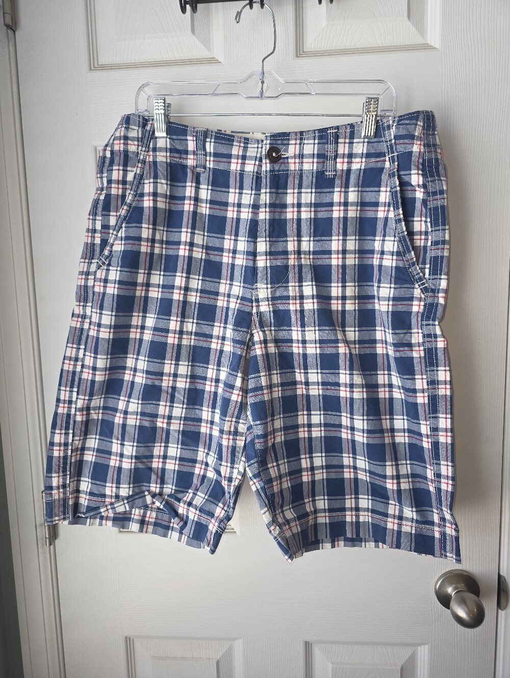 American Eagle Shorts Mens 32 Blue Plaid Longer Length 11" Inseam Summer Casual